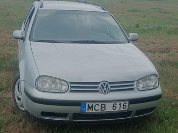 Авто Volkswagen Golf 2001 № 8783807