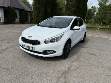 Авто KIA Cee X27 D 2015 № 8783859