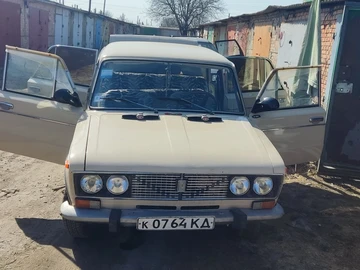 Авто ВАЗ 2103 1975 № 8784002