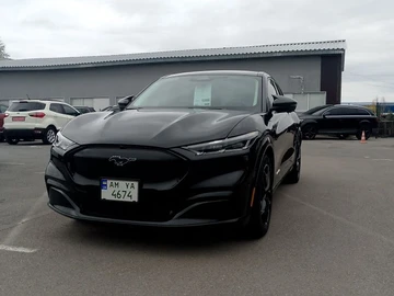 Авто Ford Mustang 2021 № 8784007