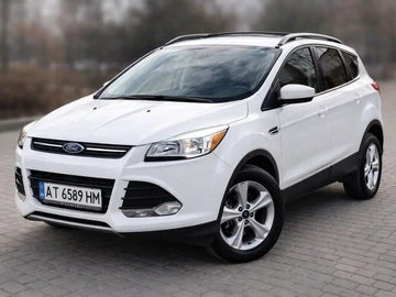 Авто Ford Escape 2015 № 8784030
