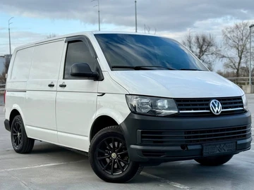 Авто Volkswagen Transporter 2017 № 8784058
