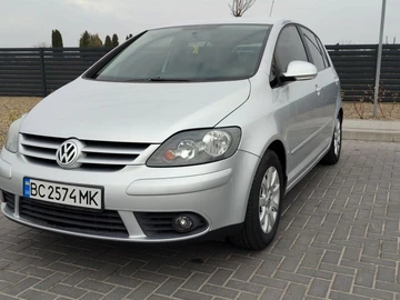 Авто Volkswagen Golf Plus 2007 № 8784102