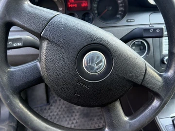 Авто Volkswagen Passat Sedan 2006 № 8784188