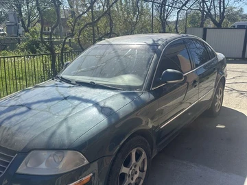 Авто Volkswagen Passat Sedan 2004 № 8784521