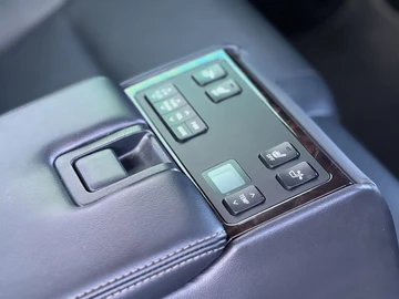 Авто Toyota Camry 2015 № 8784548