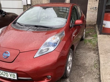 Авто Nissan Leaf 2012 № 8784561