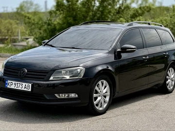 Авто Volkswagen Passat Variant 2012 № 8784577