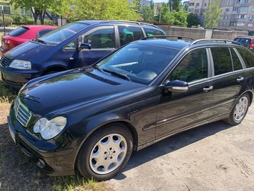 Авто Mercedes C Серия 2004 № 8784628