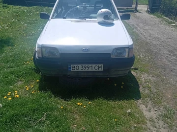 Авто Ford Escort 1986 № 8784740