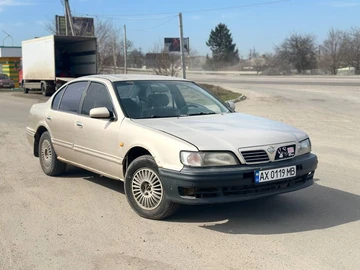 Авто Nissan Maxima 1997 № 8784808