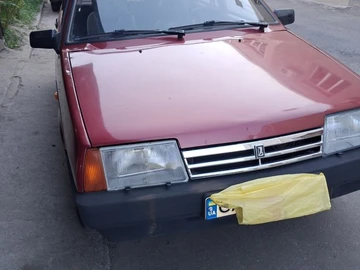 Авто ВАЗ 2109 1991 № 8784811