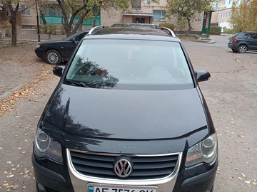 Авто Volkswagen Touran 2007 № 8785167