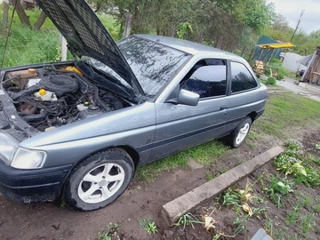 Авто Ford Escort 1992 № 8785202