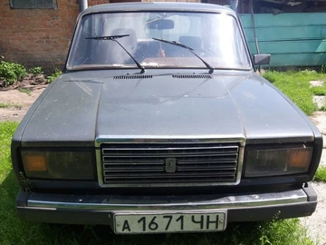 Авто ВАЗ 2107 1991 № 8785260