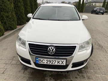 Авто Volkswagen Passat Variant 2008 № 8785378