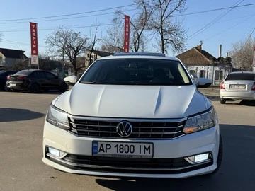 Авто Volkswagen Passat Sedan 2017 № 8785384