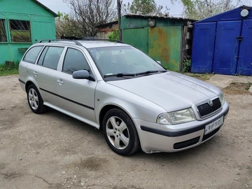 Авто Skoda Octavia 2004 № 8785398