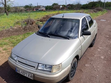 Авто ВАЗ 2110 2001 № 8785402