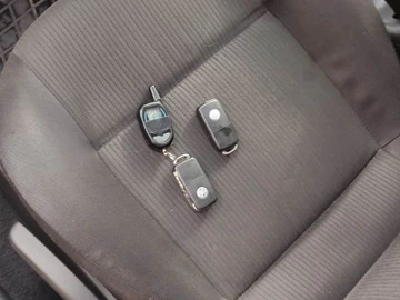 Авто Volkswagen Bora 2001 № 8785413