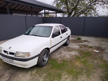 Авто Opel Vectra 1995 № 8785475
