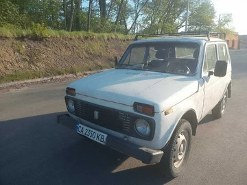 Авто ВАЗ 2121 1991 № 8785479