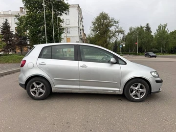 Авто Volkswagen Golf Plus 2007 № 8785634
