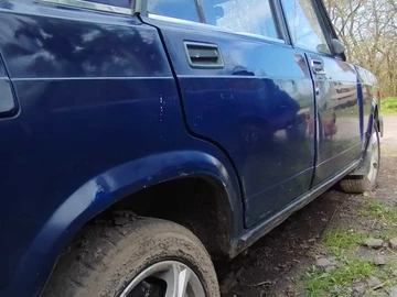 Авто ВАЗ 2105 1992 № 8785641