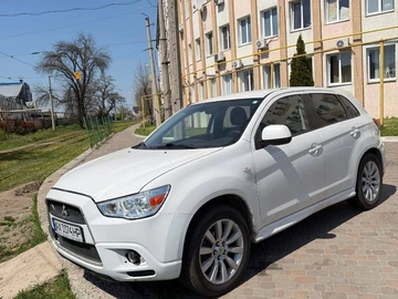 Авто Mitsubishi Asx 2012 № 8785677