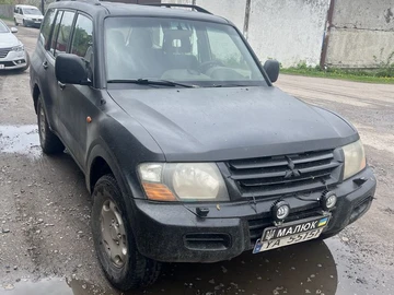 Авто Mitsubishi Pajero 2001 № 8785716