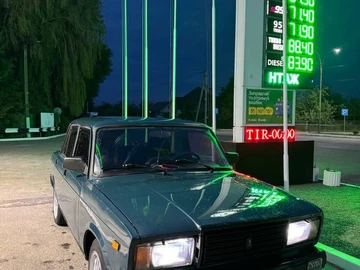 Авто ВАЗ 2107 2004 № 8785822