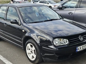 Авто Volkswagen Golf 2001 № 8785846