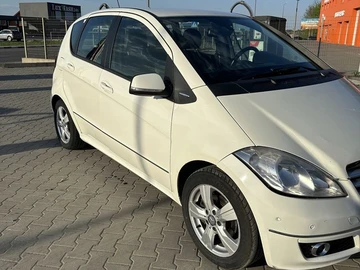Авто Mercedes A Серия 2011 № 8785896