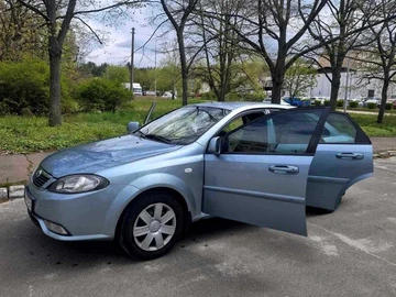 Авто Daewoo Gentra 2014 № 8785901