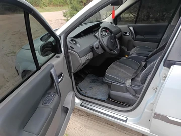 Авто Renault Scenic Ii 2003 № 8786016