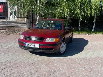 Авто Volkswagen Passat Sedan 1997 № 8786019
