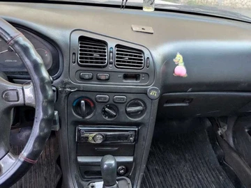 Авто Mitsubishi Galant 1993 № 8786050