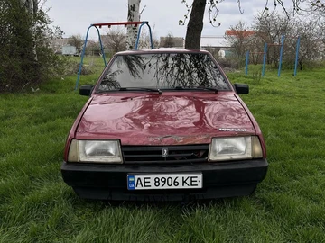 Авто ВАЗ 2109 1989 № 8786065