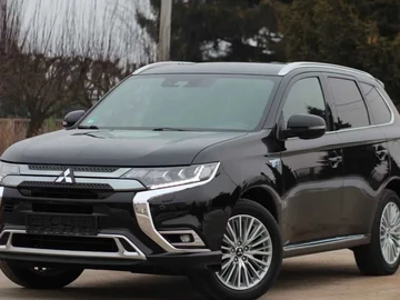 Авто Mitsubishi Outlander 2020 № 8786072