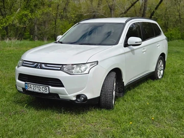 Авто Mitsubishi Outlander 2013 № 8786074