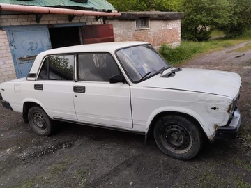 Авто ВАЗ 2107 1988 № 8786082