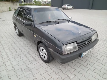 Авто ВАЗ 2109 2004 № 8786093