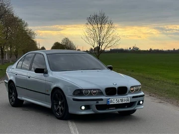 Авто BMW 5 Серия 1999 № 8786103