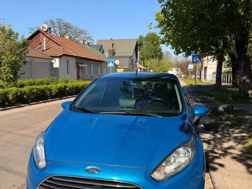 Авто Ford Fiesta 2015 № 8786252