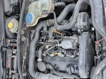 Авто Volkswagen Passat Hatchback 1999 № 8786274