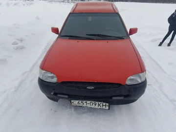 Авто Ford Escort 1996 № 8786362