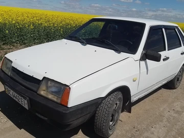 Авто ВАЗ 21099 1997 № 8786364