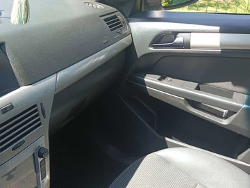 Авто Opel Astra 2008 № 8786397