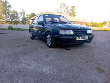 Авто Opel Vectra 1990 № 8786411