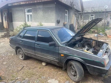 Авто ВАЗ 21099 2004 № 8786415